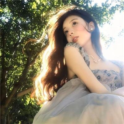 彩凤笙歌